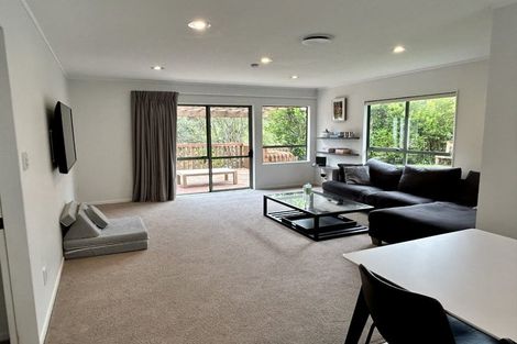 Photo of property in 8 Lingard Grove, Brooklyn, Wellington, 6021