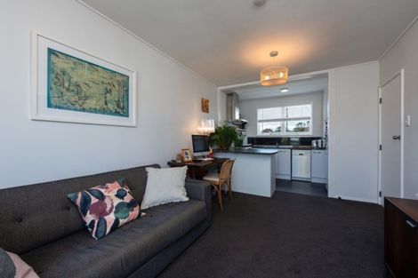 Photo of property in 16/306 Karori Road, Karori, Wellington, 6012