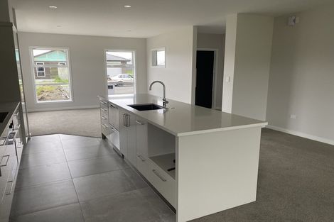 Photo of property in 11 Monowai Street, Poraiti, Napier, 4112