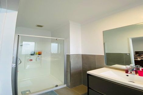 Photo of property in 16 Flounder Road, Hobsonville, Auckland, 0616