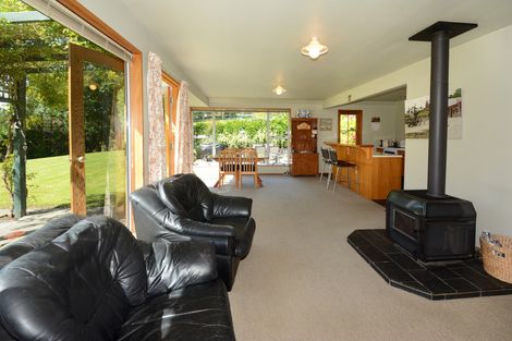 Photo of property in 27 Weir Street, Green Island, Dunedin, 9018