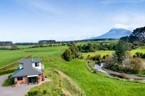 Photo of property in 89a Cornwall Road, Eltham, Hawera, 4673