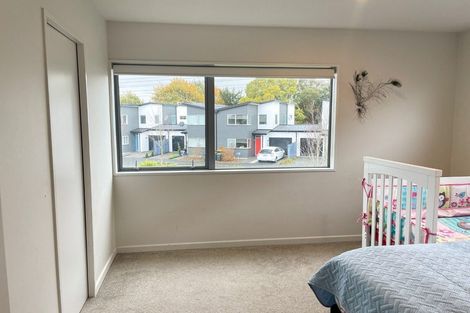 Photo of property in 9 Longueval Lane, Broomfield, Christchurch, 8042