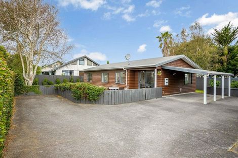 Photo of property in 5a Roby Street, Te Atatu Peninsula, Auckland, 0610