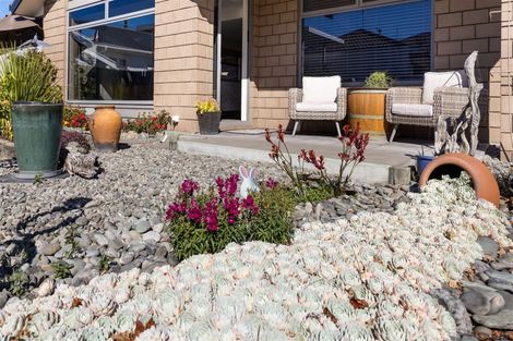 Photo of property in 35 Lakings Road, Springlands, Blenheim, 7201