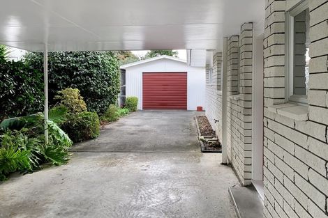 Photo of property in 19 Erin Street, Hokowhitu, Palmerston North, 4410