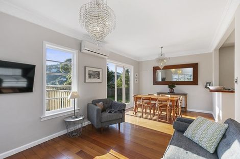 Photo of property in 10a Highland Crescent, Wadestown, Wellington, 6012