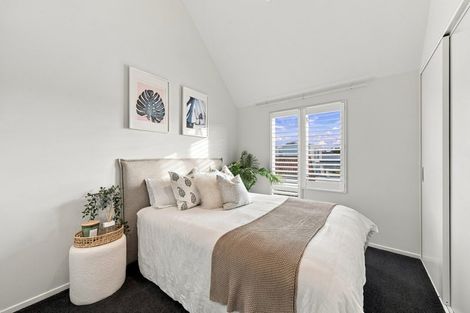 Photo of property in 74 Office Road, Merivale, Christchurch, 8014