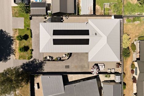 Photo of property in 2 Preston Drive, Arrowtown, 9302