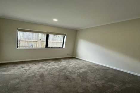 Photo of property in 35 Cloonlyon Drive, Flat Bush, Auckland, 2019