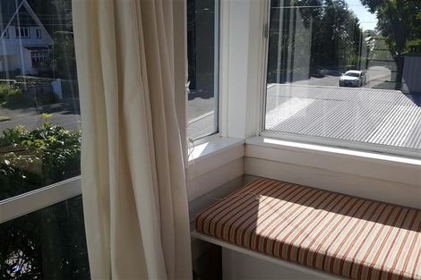 Photo of property in 13 Bracken Street, New Plymouth, 4310