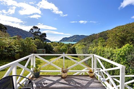 Photo of property in 3 Field Terrace, Okiwi Bay, French Pass, 7193
