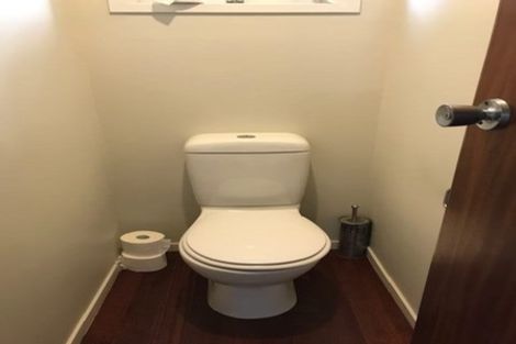 Photo of property in 16 Nevada Avenue, Pakuranga Heights, Auckland, 2010