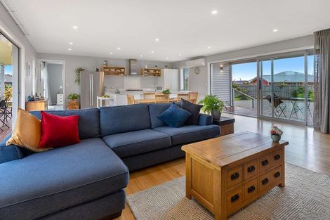 Photo of property in 2 Pukeko Way, Amberley, 7410