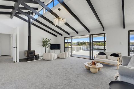 Photo of property in 16 Kaiwaka-mangawhai Road, Kaiwaka, 0975