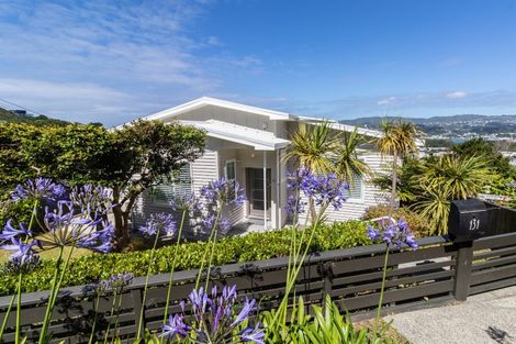 Photo of property in 131 Seatoun Heights Road, Miramar, Wellington, 6022