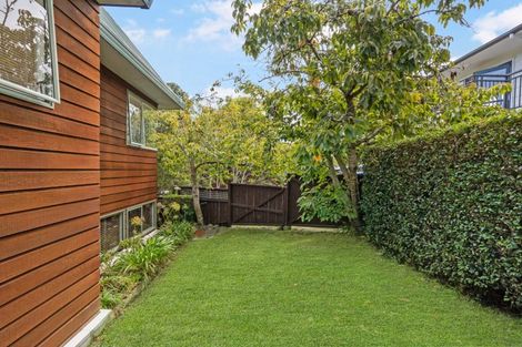 Photo of property in 18a Houghton Street, Meadowbank, Auckland, 1072