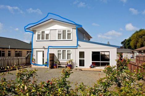 Photo of property in 1/21 Elizabeth Street, Orewa, 0931