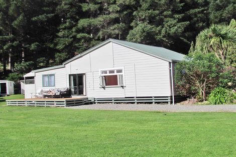 Photo of property in 27 Mclaughlin Drive, Tinui, Masterton, 5889