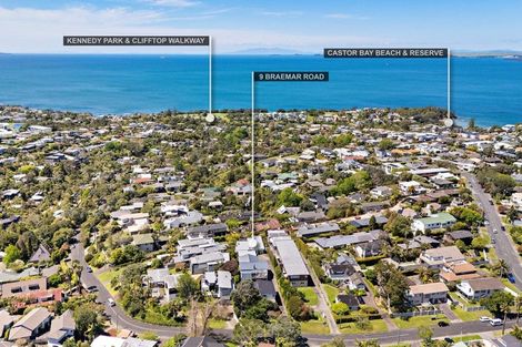 Photo of property in 9a Braemar Road, Castor Bay, Auckland, 0620