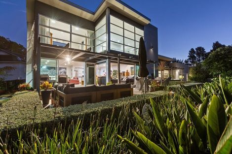 Photo of property in 84b Carrington Street, Lower Vogeltown, New Plymouth, 4310