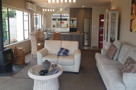 Photo of property in 69 North Street, Mokau, 4376