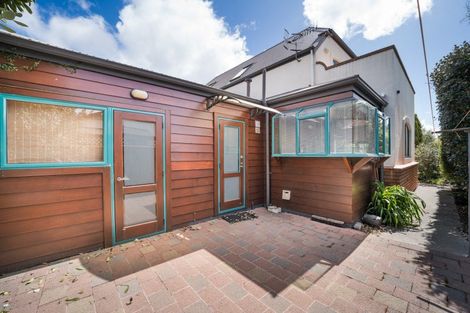 Photo of property in 3 Balcairn Place, Terrace End, Palmerston North, 4410