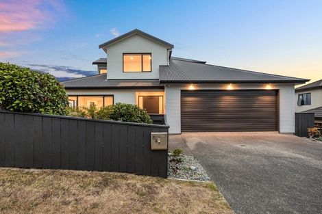 Photo of property in 84 Te Puia Drive, Aotea, Porirua, 5024