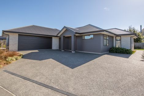Photo of property in 12b Watkins Drive, Rangiora, 7400