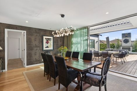 Photo of property in 5 Tupuhi Place, Highlands Park, New Plymouth, 4312