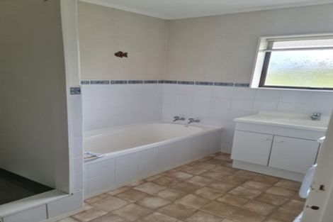 Photo of property in 1/64 Marne Road, Papakura, 2110