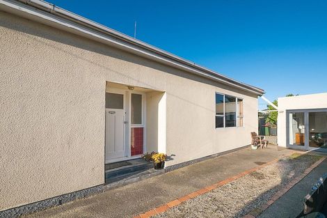 Photo of property in 7 Hargest Crescent, Saint Kilda, Dunedin, 9012