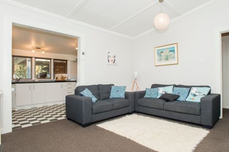 Photo of property in 56 Awapuni Road, Awapuni, Gisborne, 4010