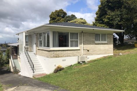 Photo of property in 1/36 Girrahween Drive, Totara Vale, Auckland, 0629