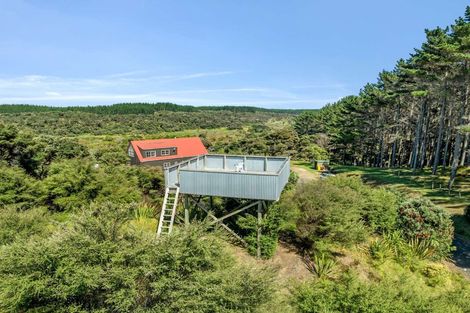 Photo of property in 708 Wilson Road, South Head, Helensville, 0874