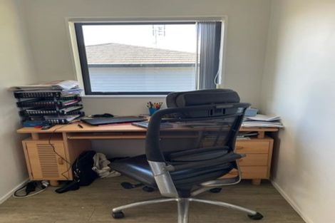 Photo of property in 281a Don Buck Road, Massey, Auckland, 0614