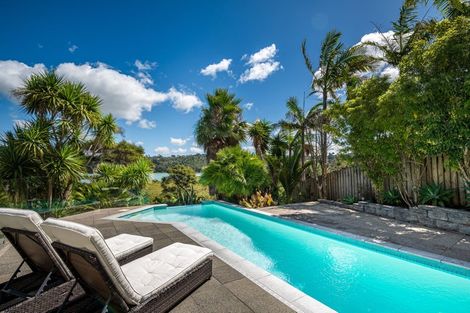 Photo of property in 29 Schopolo Place, Schnapper Rock, Auckland, 0632