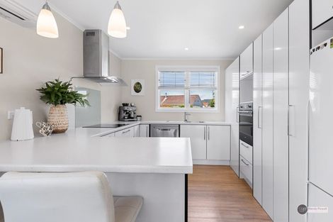 Photo of property in 76 Shakespeare Avenue, Trentham, Upper Hutt, 5018