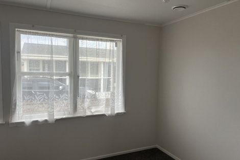 Photo of property in 10 Norfolk Street, Levin, 5510