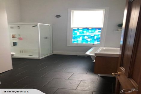 Photo of property in 11 Hurworth Place, College Estate, Whanganui, 4500