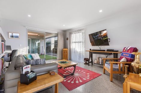 Photo of property in 61 Kamaka Crescent, Bridge Hill, Alexandra, 9320