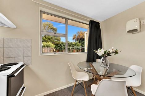 Photo of property in 1/6 Arran Crescent, Woolston, Christchurch, 8062