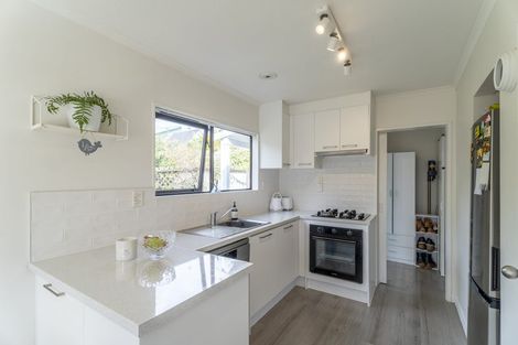 Photo of property in 2/79 Cunliffe Street, Churton Park, Wellington, 6037