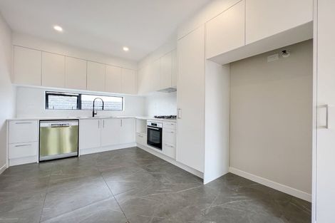 Photo of property in 17b Hedley Road, Wesley, Auckland, 1041