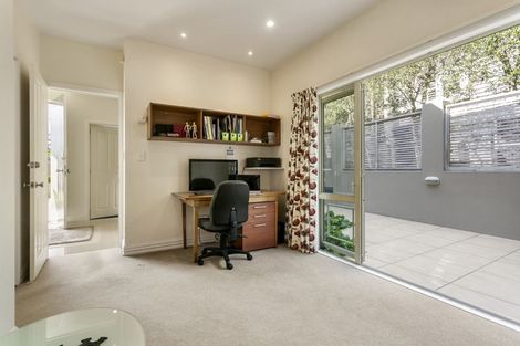 Photo of property in 25 Taurarua Terrace, Parnell, Auckland, 1052