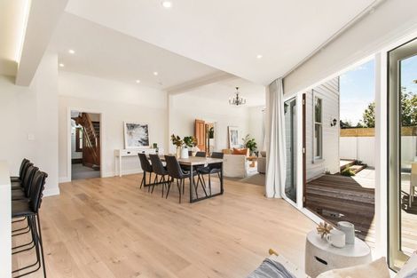 Photo of property in 386 Papanui Road, Strowan, Christchurch, 8052