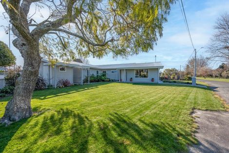 Photo of property in 1 Willow Drive, Taradale, Napier, 4112