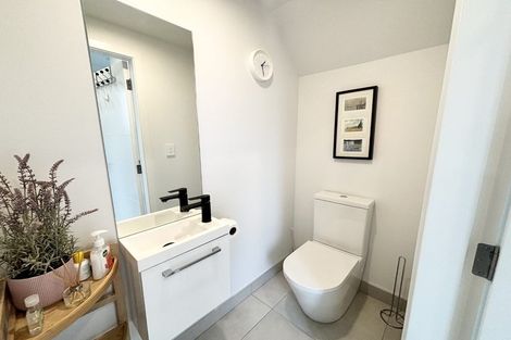 Photo of property in 44a Pine Avenue, Upper Hutt Central, Upper Hutt, 5018