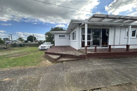 Photo of property in 84 Puriri Road, Manurewa, Auckland, 2102