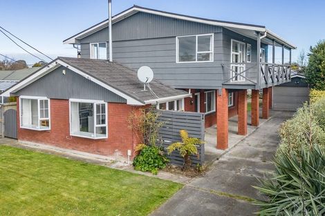 Photo of property in 19 Fairford Street, Bishopdale, Christchurch, 8053